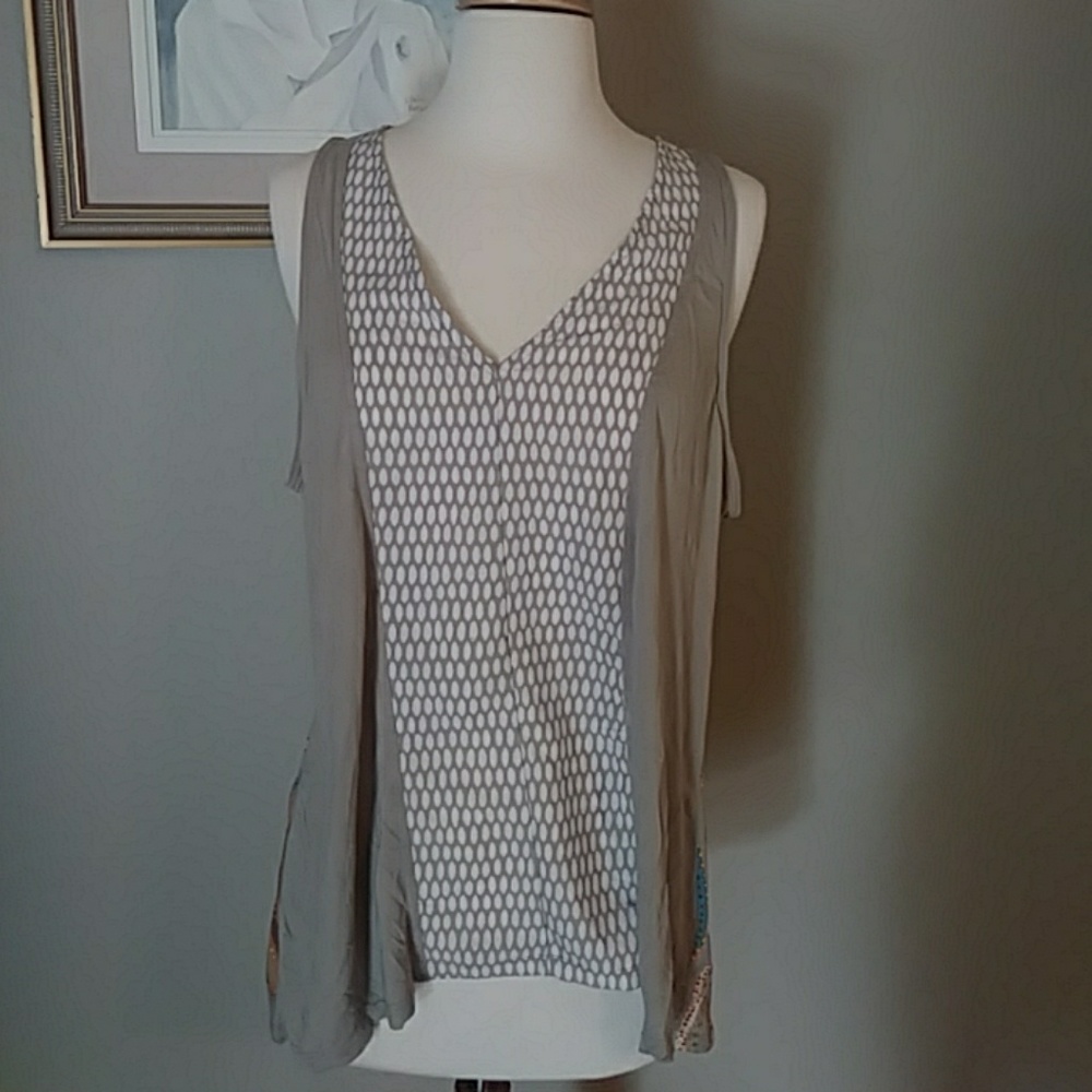 Beautiful flowy top